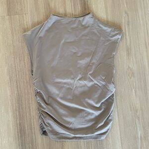 Abercrombie & Fitch Taupe Top size XS